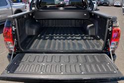 2019 Toyota
Hilux Rogue