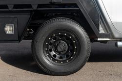 2016 Mitsubishi
Triton GLS