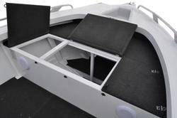 2024 Stacer 529 Outlaw Centre Console