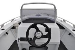 2026 Stacer 529 Outlaw Centre Console