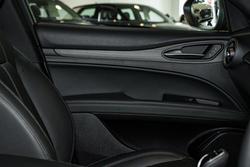 2023 Alfa Romeo Stelvio Ti