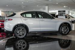 2023 Alfa Romeo Stelvio Ti