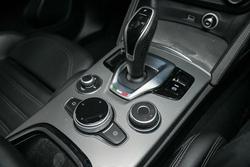 2023 Alfa Romeo Stelvio Veloce