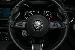2023 Alfa Romeo Stelvio Veloce