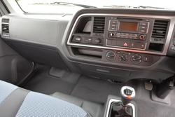 2025 HYUNDAI EX4 MWB WHITE