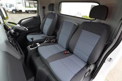 2025 HYUNDAI EX4 MWB WHITE