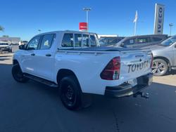 2019 Toyota Hilux SR