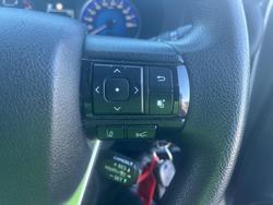 2019 Toyota Hilux SR