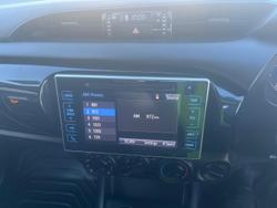 2019 Toyota Hilux SR