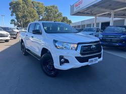 2019 Toyota Hilux SR