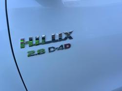 2019 Toyota Hilux SR