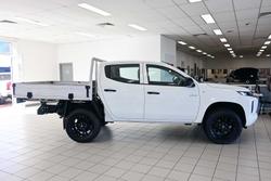 2021 Mitsubishi
Triton GLX ADAS