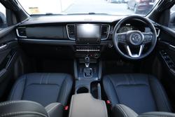 2025 Mazda
BT-50 GT