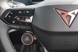 2025 CUPRA Tavascan VZ