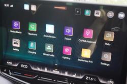 2025 CUPRA Tavascan VZ