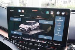 2025 CUPRA Tavascan VZ