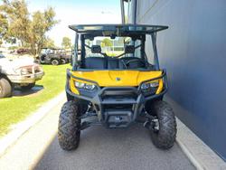 2024 Can-Am Defender HD10 DPS PRO Defender Yellow