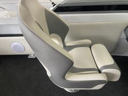2025 QUINTREX 520 Cruiseabout Pro