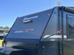 2025 Supreme 1760_C_K2e3_S Territory 17'6