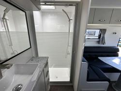 2025 Supreme 1760_C_K2e3_S Territory 17'6