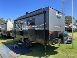 2025 Supreme 1760_C_K2e3_S Territory 17'6