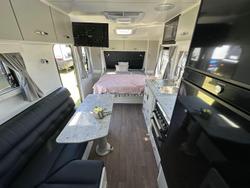 2025 Supreme 1760_C_K2e3_S Territory 17'6