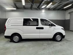 2019 Hyundai
iLoad