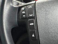2019 Hyundai
                iLoad 