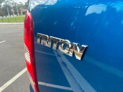 2017 Mitsubishi
Triton GLS