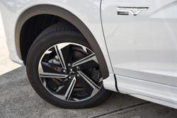 2023 Mitsubishi Eclipse Cross PHEV Exceed YB MY24 AWD White Diamond