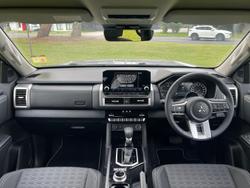 2024 Mitsubishi
Triton GLS