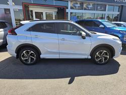2023 Mitsubishi
Eclipse Cross PHEV Exceed