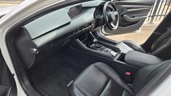 2022 Mazda 3 G20 Touring