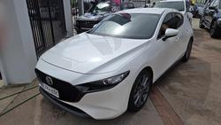 2022 Mazda
                3 G20 Touring