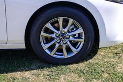 2025 Mazda
3 G20 Pure