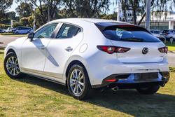 2025 Mazda
3 G20 Pure