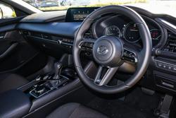 2025 Mazda
3 G20 Pure