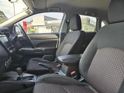 2018 Mitsubishi
ASX LS
