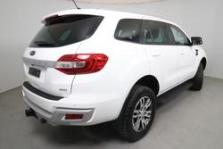 2022 Ford
Everest Trend