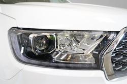 2022 Ford
Everest Trend