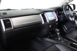 2022 Ford
Everest Trend