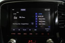 2020 Mitsubishi
                Outlander ES