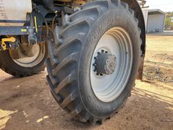 2019 Rogator 1300C Self Propelled Sprayer