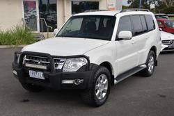 2019 Mitsubishi
Pajero GLX