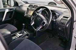 2015 TOYOTA
LANDCRUISER PRADO GXL (4x4)