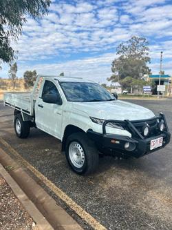 2018 Mitsubishi
Triton GLX