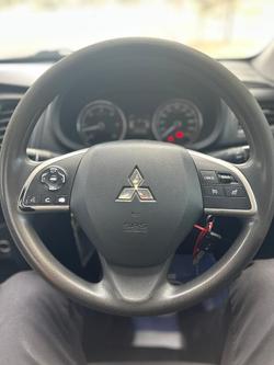 2018 Mitsubishi
Triton GLX