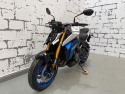 2025 Suzuki GSX-S1000 GSX-S Silver