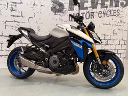 2025 Suzuki GSX-S1000 GSX-S Silver