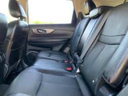 2017 Nissan
X-TRAIL ST-L